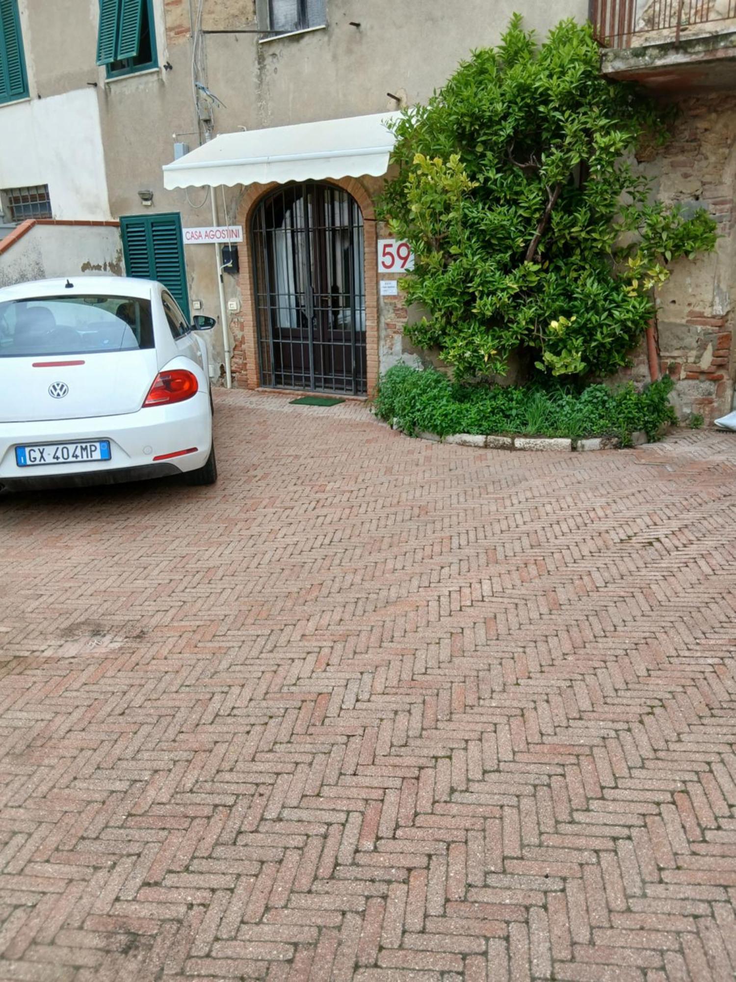 ラーリCasa Agostiniアパートメント エクステリア 写真